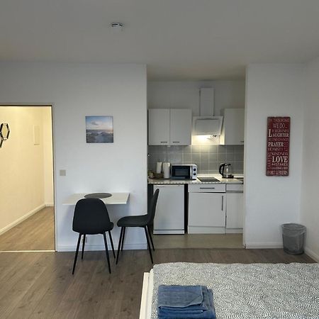 Stay-Happy Flat In Halstenbek Eksteriør bilde